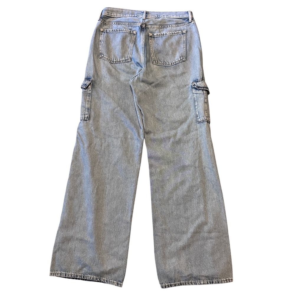 Old Navy Sky-Hi Wide Leg Cargo Jeans Light Wash Extra High Rise Size 10 Tall - Picture 4 of 5